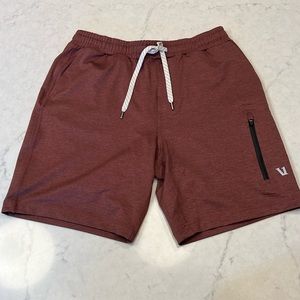Vuori Sunday Performance 4-Way Stretch Short - 7.5" size S
